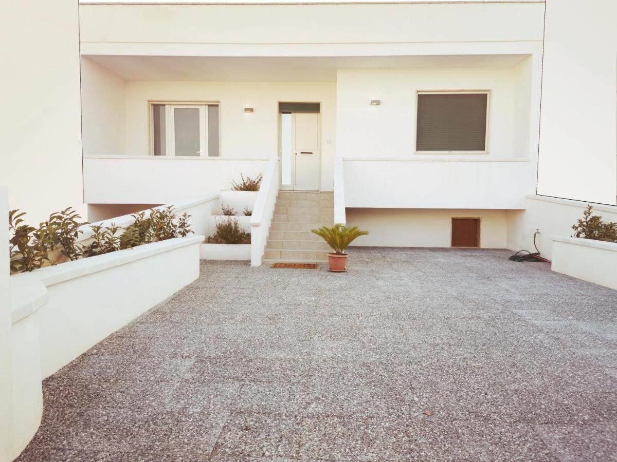 Via Alessandria Racale Exterior foto
